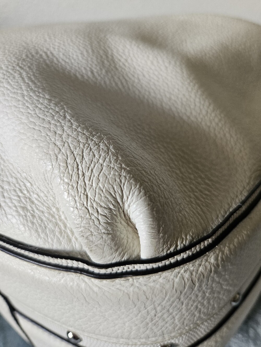 Coach Park Avery Hobo Bag - Picture 8 of 14